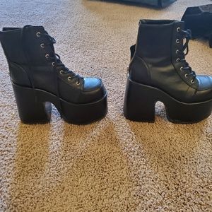 Demonia platform boots size  8 like new